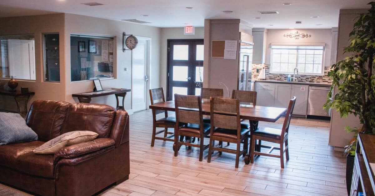 Experience Recovery | Dining area / kitchen with a pantry